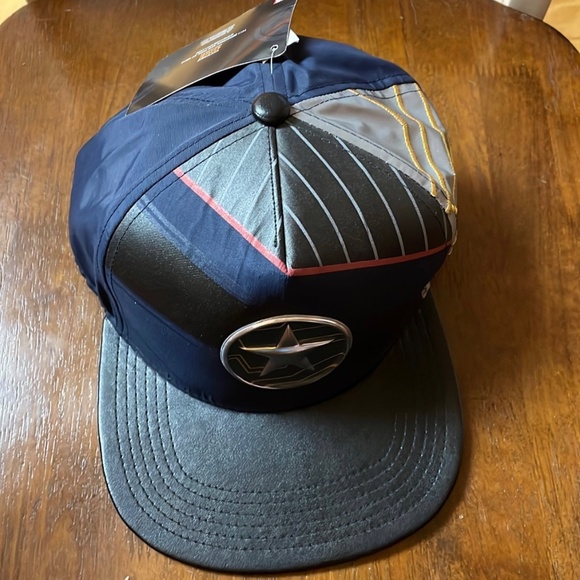 NWT Marvel Falcon & The Winter Solider Bucky Barnes SnapBack Hat Leather Disney+ - Picture 2 of 7